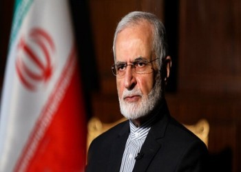 مستشار خامنئي: إيران تمتلك القدرات لصناعة قنبلة نووية