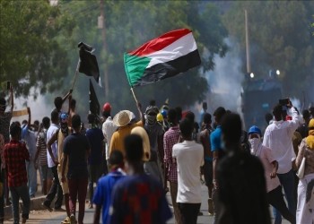 تجدّد الاحتجاجات المطالبة بالحكم المدني في 5 مدن سودانية