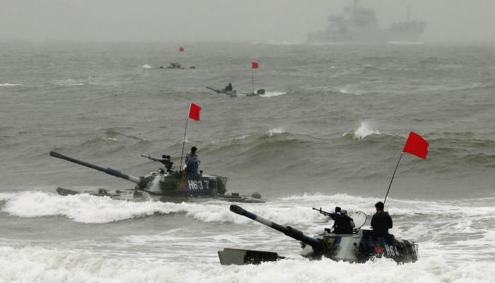 أمريكا: مناورات الصين العسكرية عقب زيارة بيلوسي لتايوان "غير مسؤولة"