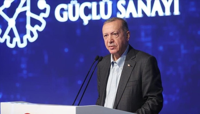 أردوغان: قوى عظمي تريد الاستثمار مع تركيا في الطائرات المسيرة