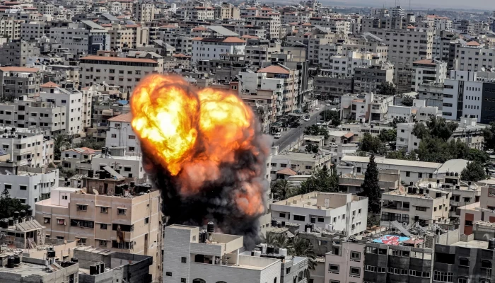 أكسيوس: إسرائيل تستعد لعملية عسكرية ستمتد لأسبوع أو أكثر في غزة  
