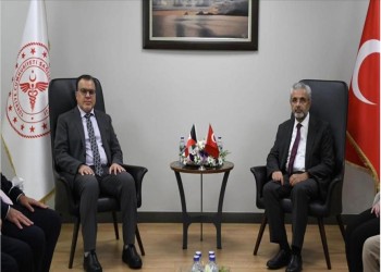 الكويت وتركيا تبحثان التعاون في المجال الصحي