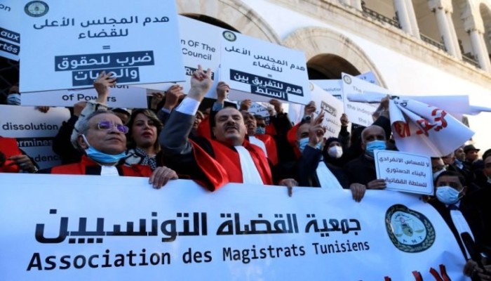 تونس: هل يقبل قيس سعيّد قرار المحكمة الإدارية؟