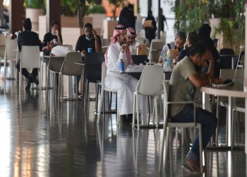المطاعم والمقاهي تتصدر.. سكان السعودية ينفقون 10 مليارات ريال بأسبوع
