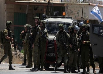 استشهاد فلسطيني وإصابة 31 آخرون على يد جيش الاحتلال