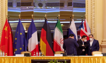تفاؤل روسي بإنجاز قريب ومسؤول أمريكي: إيران تخلت عن خط أحمر لإحياء الاتفاق النووي