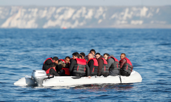 إنقاذ 106 مهاجرين غير شرعيين في مياه البحر المتوسط