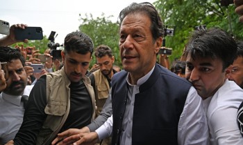 باكستان.. إطلاق سراح عمران خان بكفالة