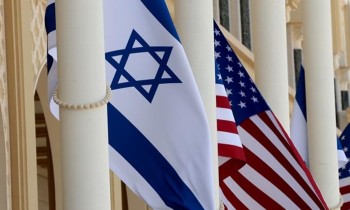 أكسيوس: إسرائيل تلقت تطمينات أمريكية بتطوير خيار عسكري ضد إيران