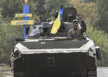 بعد تراخي قبضة روسيا.. القوات الأوكرانية تحقق مزيدا من التقدم