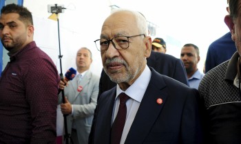 تونس.. الشرطة تحقق مع راشد الغنوشي والقيادي بالنهضة علي العريض
