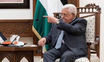 عباس يدعو إسرائيل إلى استئناف محادثات السلام فورا