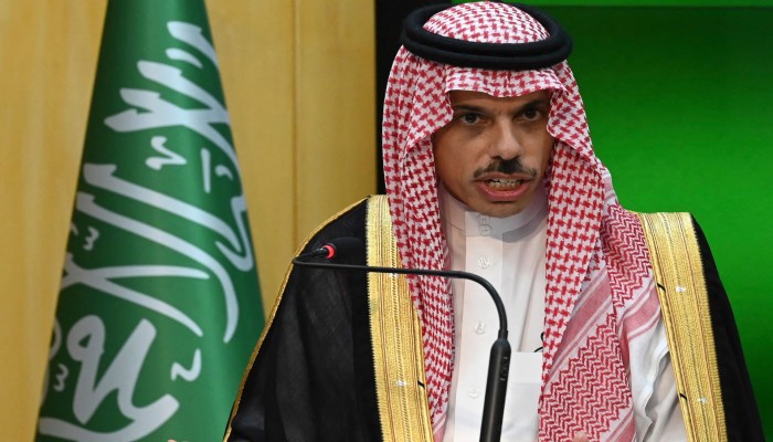 وزير خارجية السعودية: تصريح لابيد عن حل الدولتين "إيجابي"