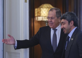 وزير الخارجية الإماراتي لنظيره الروسي: مستعدون لدعم حل سلمي للنزاع في أوكرانيا