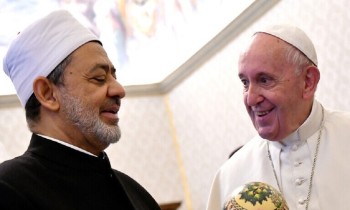 شيخ الأزهر وبابا الفاتيكان يزوران البحرين أوائل نوفمبر