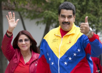 بينهم أقارب زوجة مادورو.. صفقة تبادل سجناء نادرة بين أمريكا وفنزويلا
