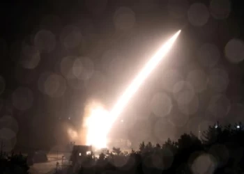   أمريكا وكوريا الجنوبية تردان على بيونغ يانغ بإطلاق أربعة صواريخ بالستية باتجاه البحر