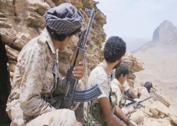 معهد بحثي: الحوثيون موقفهم أقوى مع انتهاء الهدنة والانقسام يضعف المعسكر المناهض