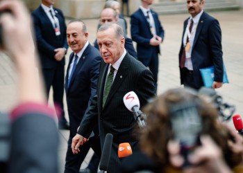 أردوغان يكشف عن مسيرات تركية بقبرص.. ويتحدث عن بديل إف-16