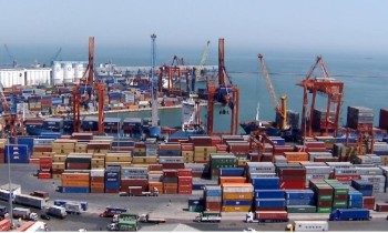 تجارة إيران مع دول الخليج تتجاوز 13.9 مليار دولار في 6 أشهر