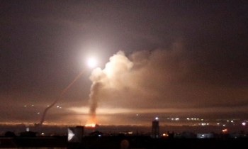 و.س.جورنال: 10 قتلى بالقصف الإسرائيلي لقافلة الأسلحة الإيرانية