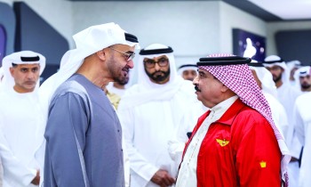 شهدا ختام تمرين عسكري.. رئيس الإمارات وملك البحرين يبحثان العلاقات الثنائية