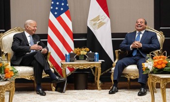 بعد "مصر أم الدنيا".. مغردون يذكرون بايدن بتغريدة "ديكتاتور ترامب المفضل"
