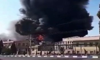 حريق كبير بمدينة صناعية وسط إيران