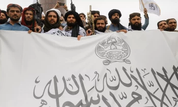 طالبان تحظر بث إذاعة صوت أميركا وراديو أوروبا الحرة