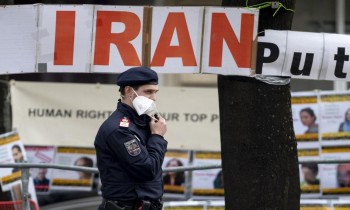 مسؤول إيراني يعلن الإفراج عن 83% من موقوفي الشغب بطهران