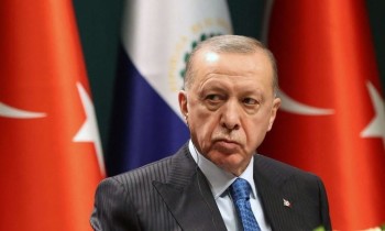 أردوغان يزيد التكهنات بشأن تقديم موعد الانتخابات التركية
