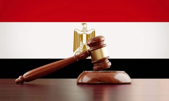 مصر.. إحالة قاض لمحكمة تأديبية بعد استدعائه جنرالا متهما بالفساد للتحقيق