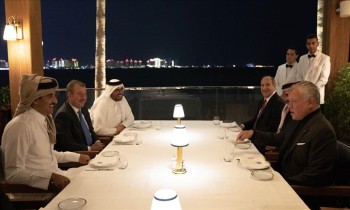 ملك الأردن وأمير قطر يبحثان التطورات الإقليمية والدولية