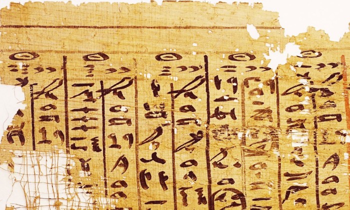 مصر.. موقع أثرى مهمل يقلب اجماعا تاريخيا حول أول من اخترع الورق