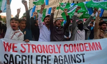 تظاهرات في باكستان احتجاجا على تدنيس المصحف في السويد وهولندا