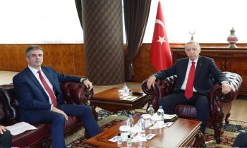 وزير خارجية إسرائيل في تركيا.. التقى أردوغان وتلقى شكرا وتوبيخا من جاويش أوغلو