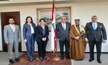 أمريكا وفرنسا والسعودية وقطر ومصر تطالب لبنان بالإسراع في انتخاب رئيس جديد
