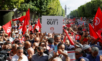 معضلة المعارضة التونسية.. اتفاق على وجود الأزمة واختلاف على رحيل سعيد