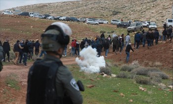 إصابة 9 فلسطيين خلال تفريق قوات إسرائيلية لمسيرات بالضفة