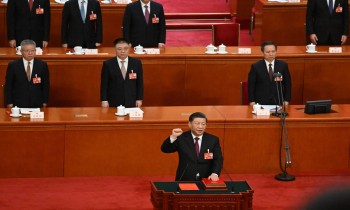 شي جين بينج يفوز بولاية ثالثة غير مسبوقة رئيسا للصين