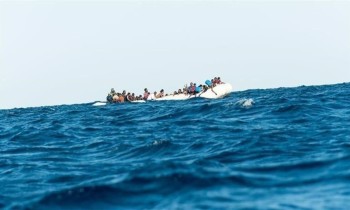 غرق 29 مهاجرا أفريقيا قبالة سواحل تونس كانوا في طريقهم لإيطاليا