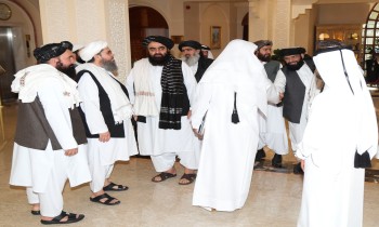 "يعقد المشكلات".. طالبان تنتقد عدم دعوتها لاجتماع في الدوحة حول أفغانستان