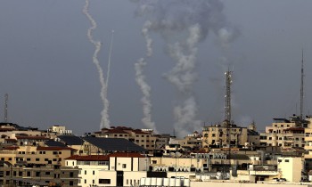 هدوء في غزة بعد سريان التهدئة.. 33 شهيدا في القطاع وقتيلان في إسرائيل (محصلة)